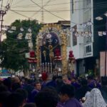 Piuranos elevan oraciones por la salud del Papa León XIV durante el primer recorrido del Señor de los Milagros